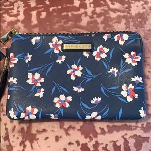 Tommy Hilfiger Wristlet